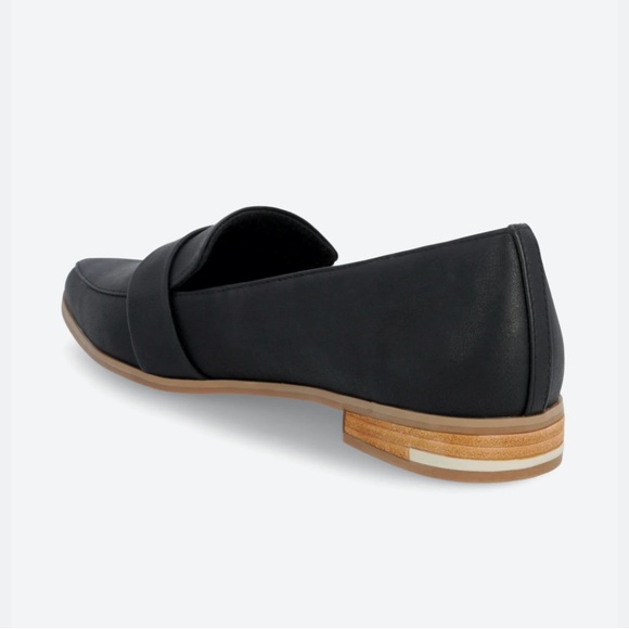 Black Women's Loafers - Picture 3 of 5